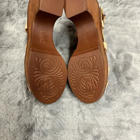 B.O.C. By Born Adara Sandals - Blush Color - Size 8. New in Box. - Picture 3 of 7